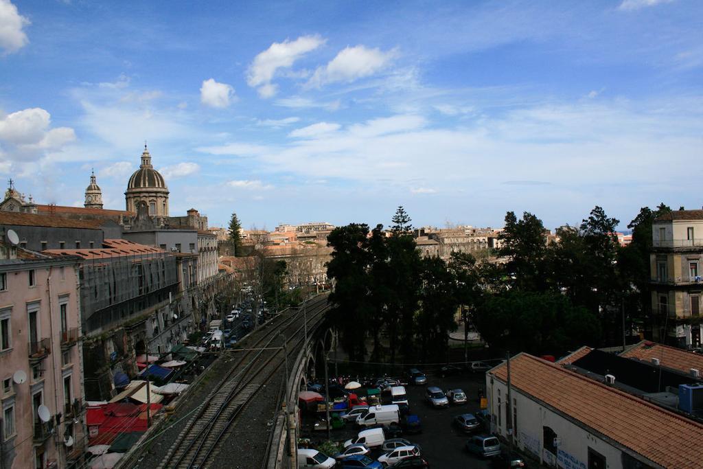 B&B Young Catania Exterior foto